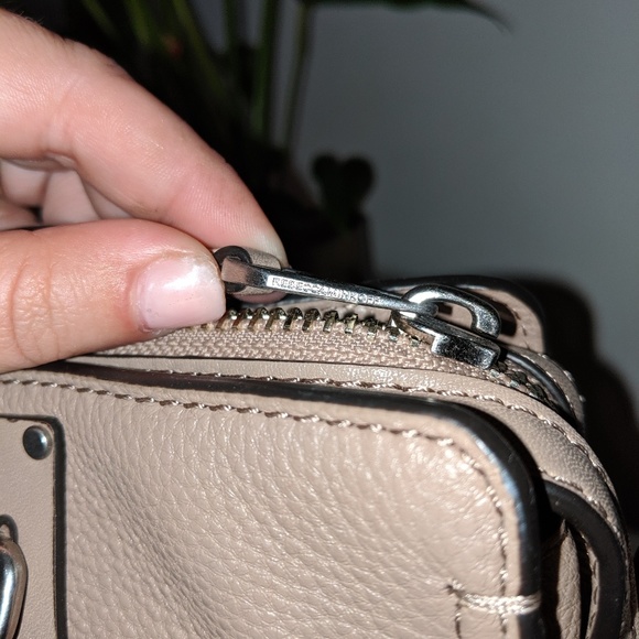 Authentic Rebecca Minkoff Bree Satchel - Picture 2 of 7